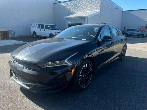 Ebony Black 2024 Kia K5 GT-Line