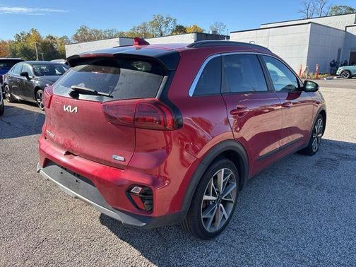 2022 Kia Niro Touring SE