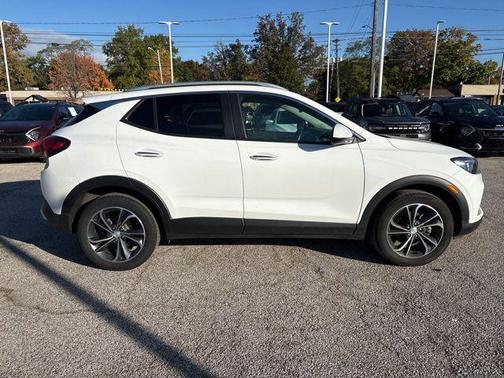 2022 Buick Encore GX Select