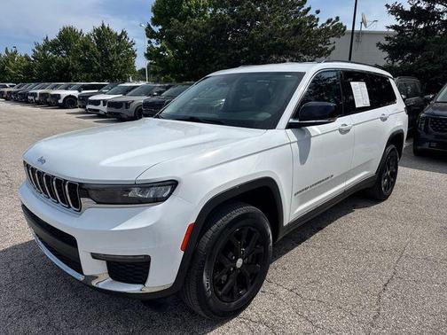 Bright White Clearcoat 2023 Jeep Grand Cherokee L Limited
