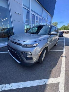 Steel Gray 2022 Kia Soul LX