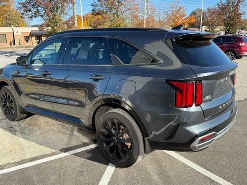 2022 Kia Sorento SX