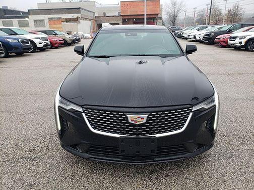 2024 Cadillac CT4 Luxury