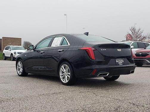 2024 Cadillac CT4 Luxury