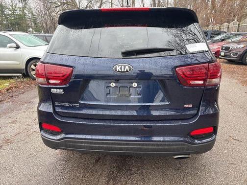 2020 Kia Sorento LX
