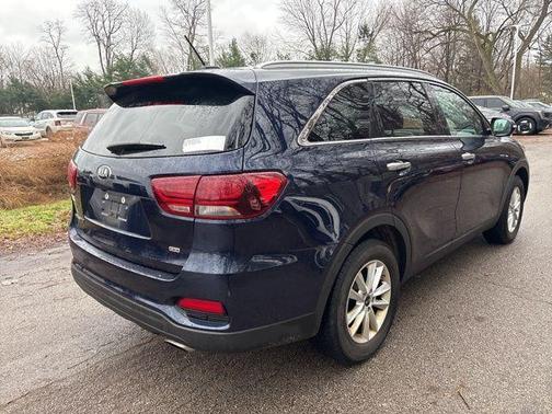 2020 Kia Sorento LX