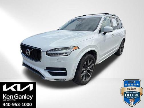 2017 Volvo XC90 T6 Momentum