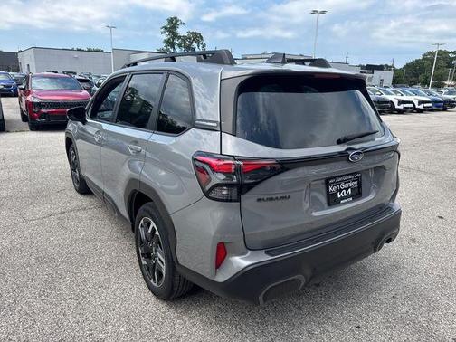 Riverrock Green 2025 Subaru Forester Limited