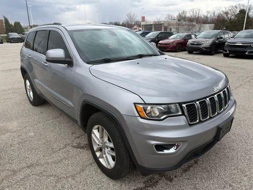 2017 Jeep Grand Cherokee Laredo