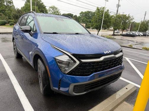 Sapphire Blue 2024 Kia Sportage X-Line