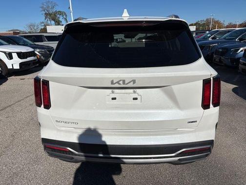 2023 Kia Sorento Hybrid EX