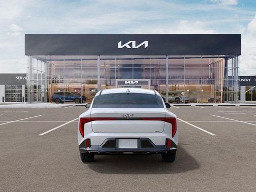 2025 Kia K4 GT-Line