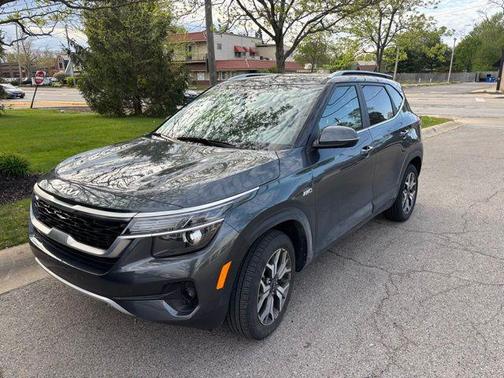 2023 Kia Seltos EX