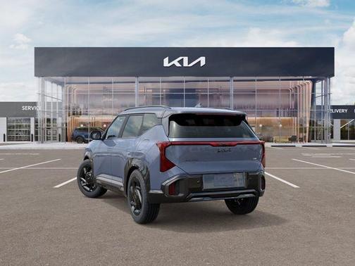 Gray 2027 Kia Seltos X-Line