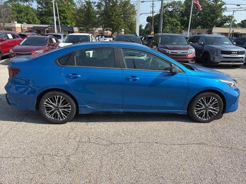 2023 Kia Forte GT-Line