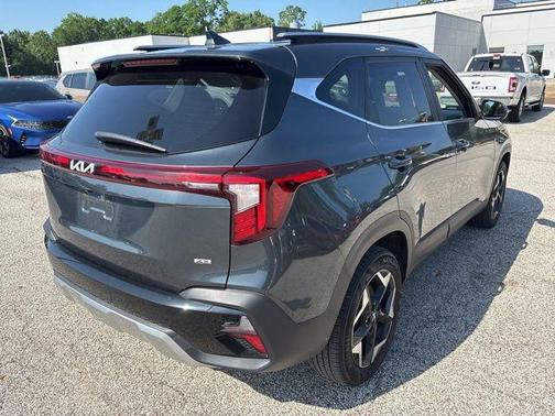 2024 Kia Seltos EX
