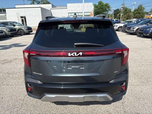 2024 Kia Seltos EX