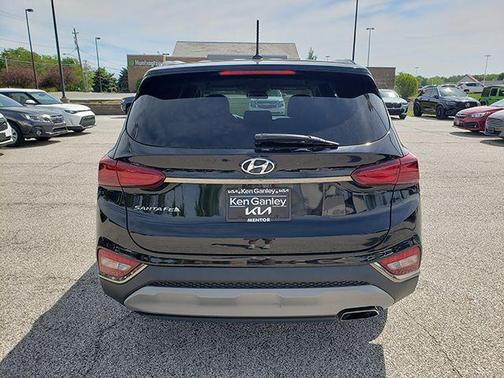 2019 Hyundai SANTA FE 2.4 SE