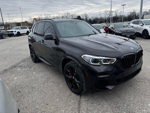2022 BMW X5 M50i