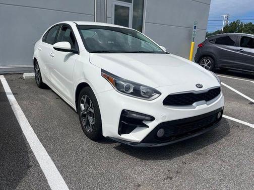 Clear White 2020 Kia Forte LXS