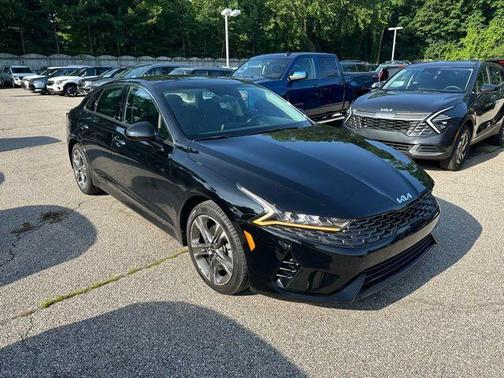 2023 Kia K5 EX