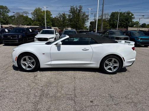 Summit White 2023 Chevrolet Camaro 1LT