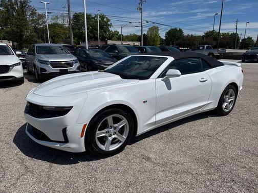 Summit White 2023 Chevrolet Camaro 1LT