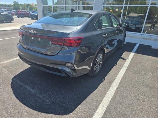 Gravity Gray 2024 Kia Forte LXS