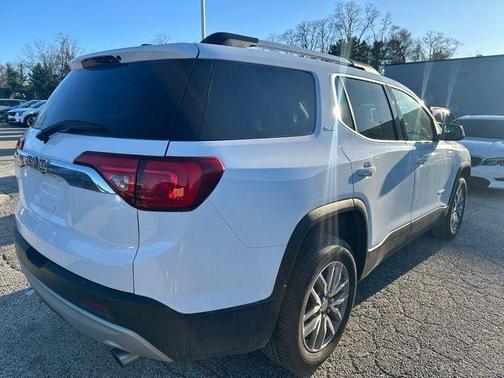 Summit White 2019 GMC Acadia SLE-2