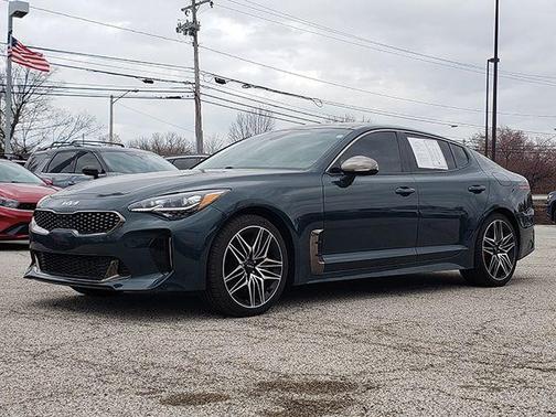 2022 Kia Stinger GT2