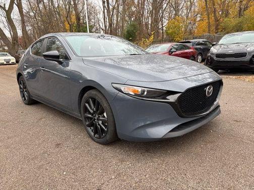 2024 Mazda Mazda3 2.5 S Carbon Edition