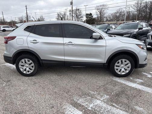 2020 Nissan Rogue Sport S