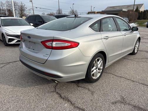 2015 Ford Fusion SE