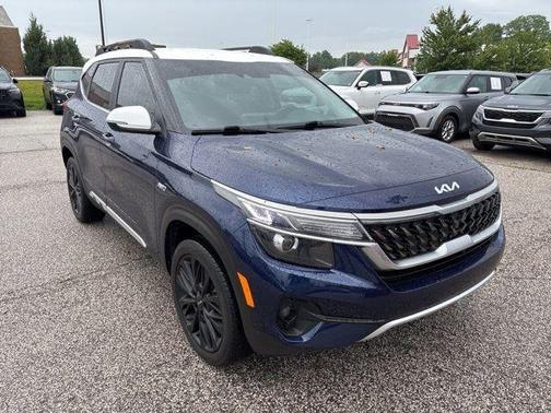2022 Kia Seltos Nightfall