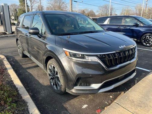 2024 Kia Carnival EX