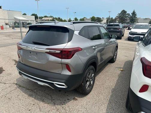 2022 Kia Seltos S