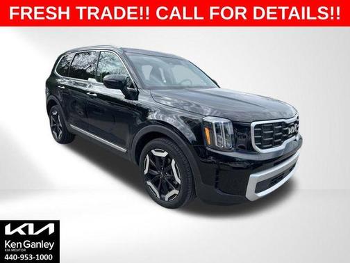 Ebony Black 2024 Kia Telluride S