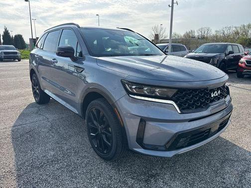Everlasting Silver 2023 Kia Sorento SX