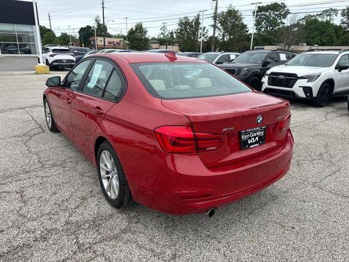 Melbourne Red Metallic 2018 BMW 320 i xDrive