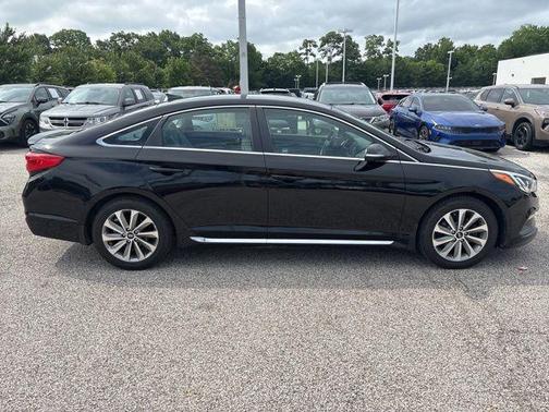 2017 Hyundai SONATA Sport