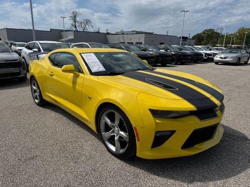 Bright Yellow 2017 Chevrolet Camaro 1SS