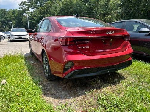 2023 Kia Forte LXS