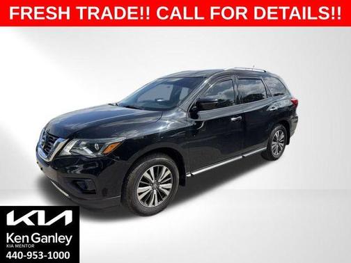 2017 Nissan Pathfinder S