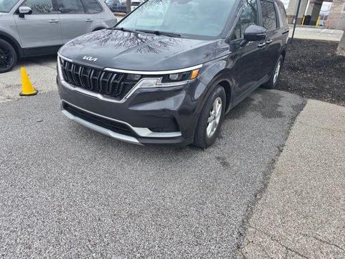 2024 Kia Carnival LX