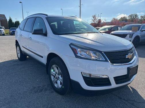 2017 Chevrolet Traverse LS