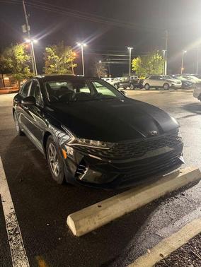 Ebony Black 2021 Kia K5 LXS