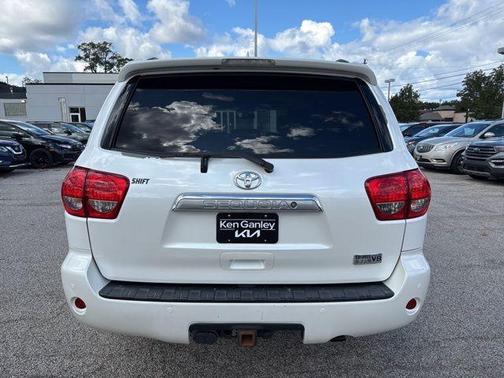 2016 Toyota Sequoia Platinum