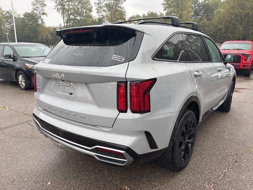 2022 Kia Sorento SX