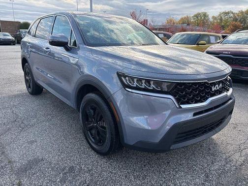 2023 Kia Sorento LX