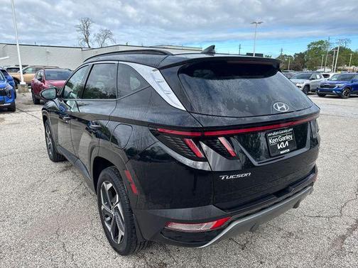 Phantom Black 2023 Hyundai TUCSON Limited